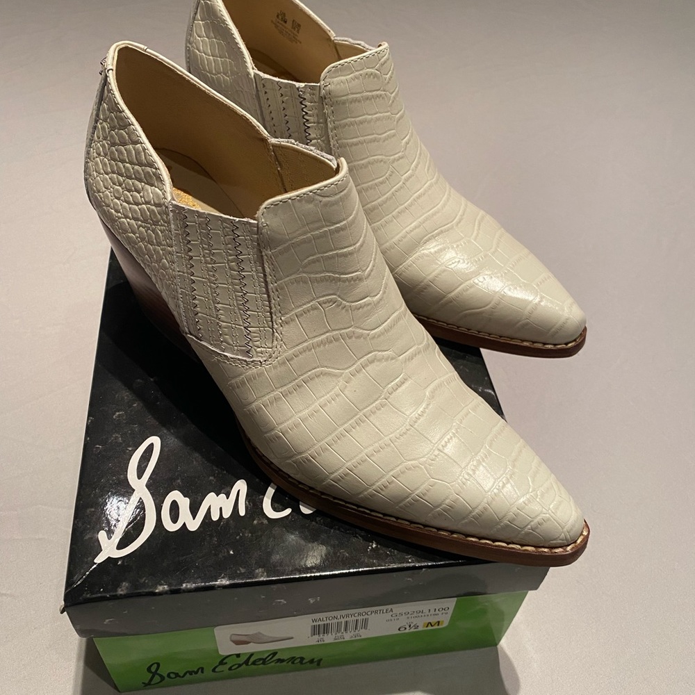 Sam Edelman White Booties